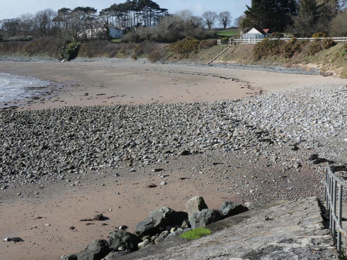 Cwt Blawd Villa Llangoed Bagian luar foto